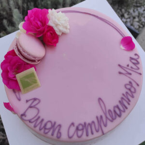 torta compleanno personalizzata rosa